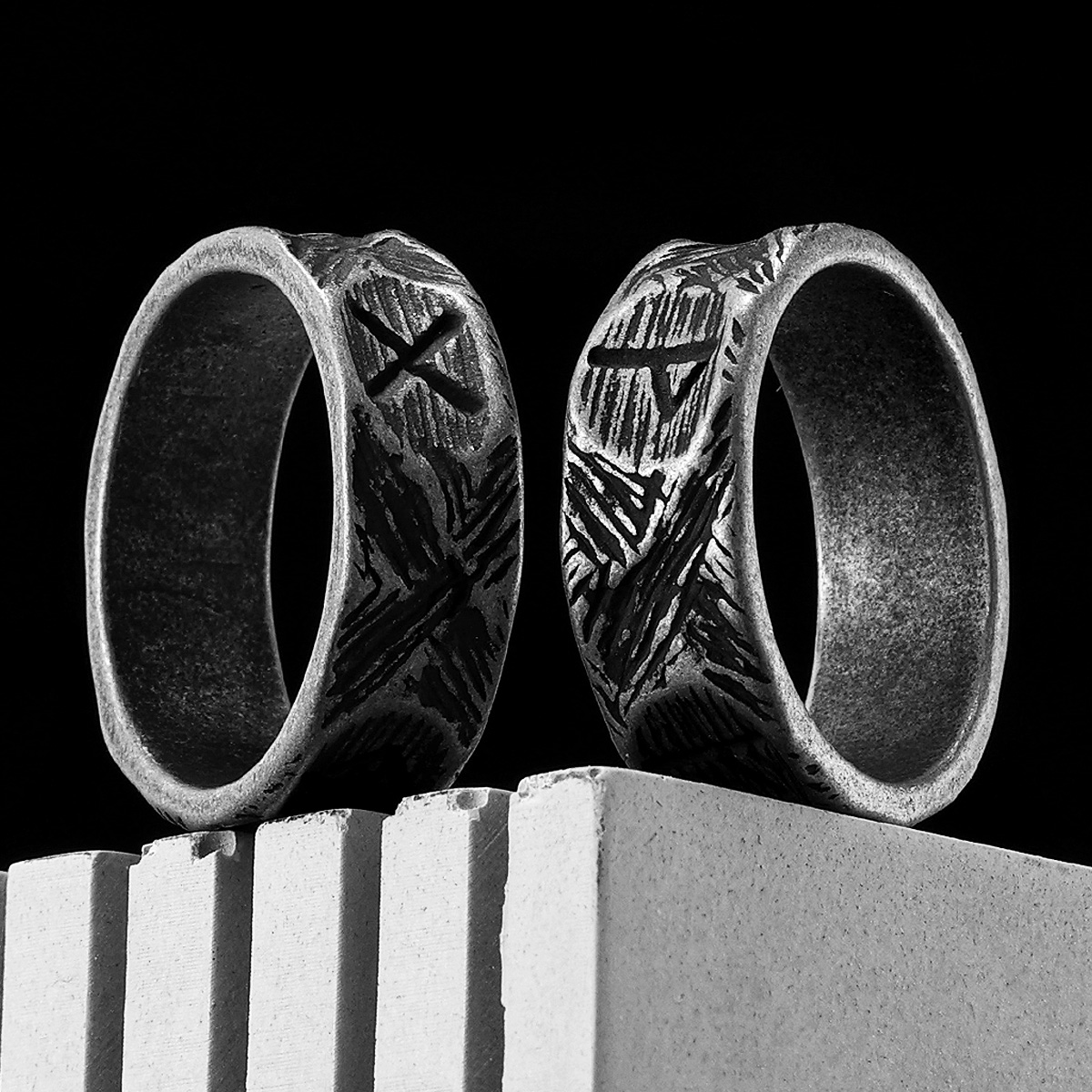 Minimalismo retro viking runas - Vintage Fashion Newtown avaliação e preço
