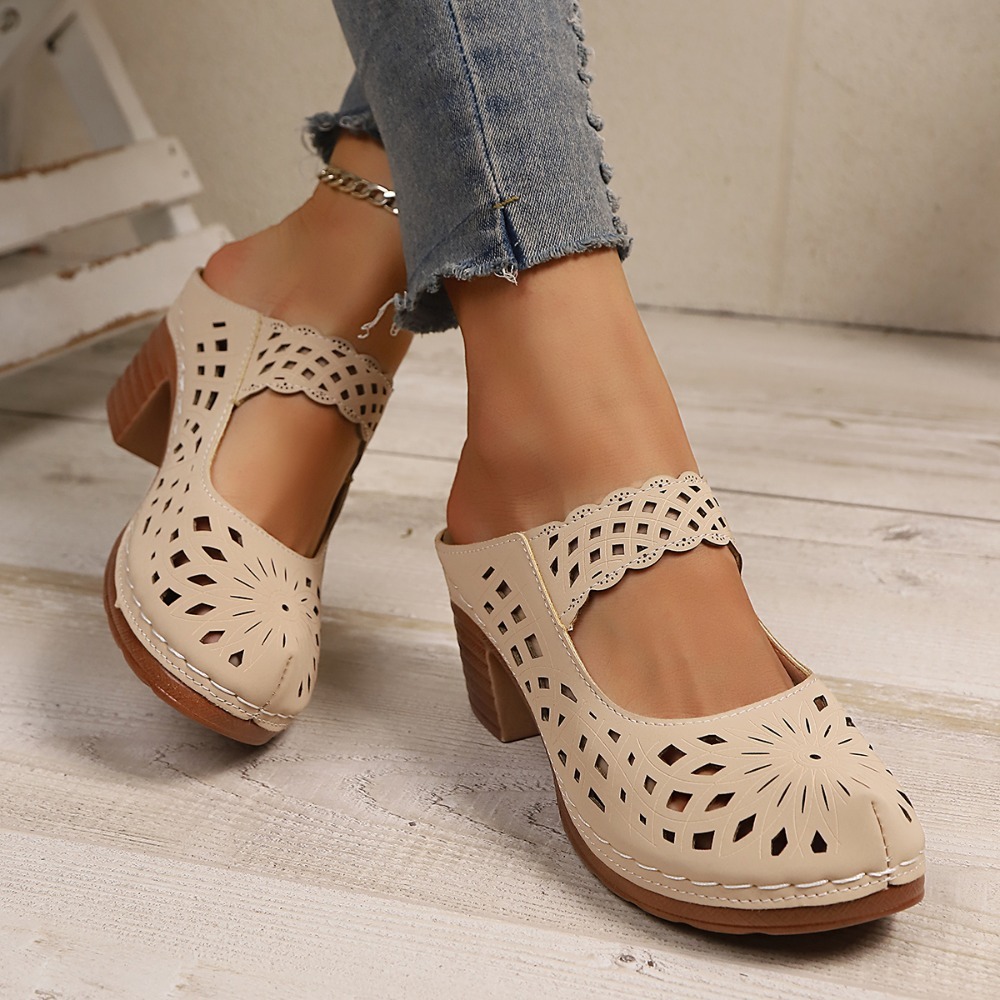 Sandálias Mules Femininas com  - Vintage Old Fashion avaliação e preço