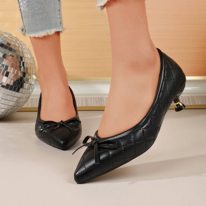 Scarpin Vintage Bico Fino Laço - Vintage Old Fashion avaliação e preço